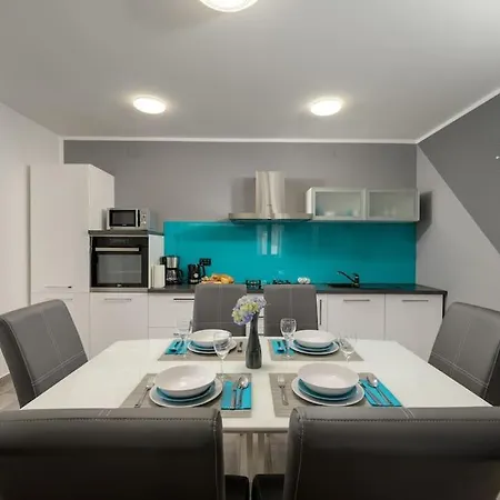 Willa Melani By Istrialux