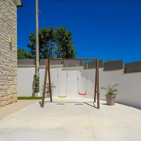 Melani By Istrialux ヴィラ *